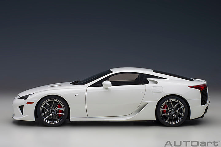 78850 LEXUS LFA (WHITEST WHITE)