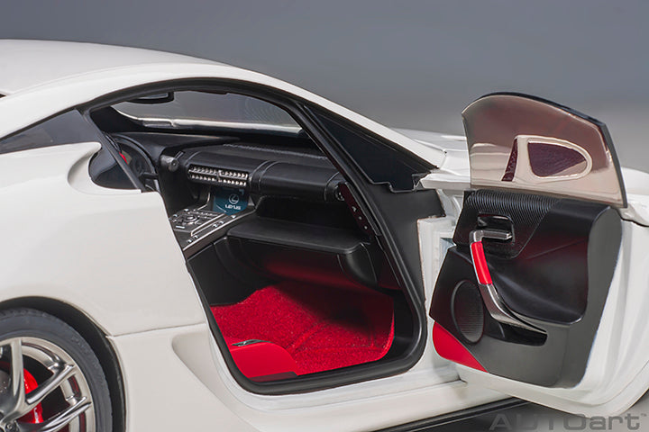 78850 LEXUS LFA (WHITEST WHITE)