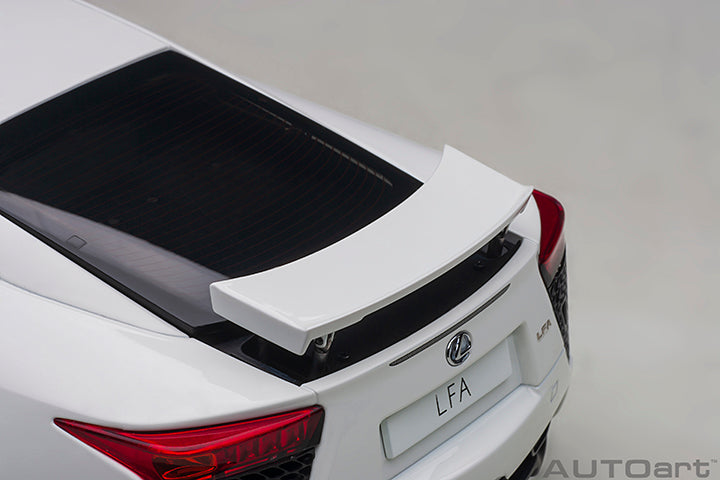 78850 LEXUS LFA (WHITEST WHITE)