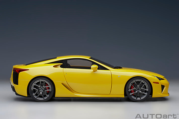 78854 LEXUS LFA (PEARL YELLOW)