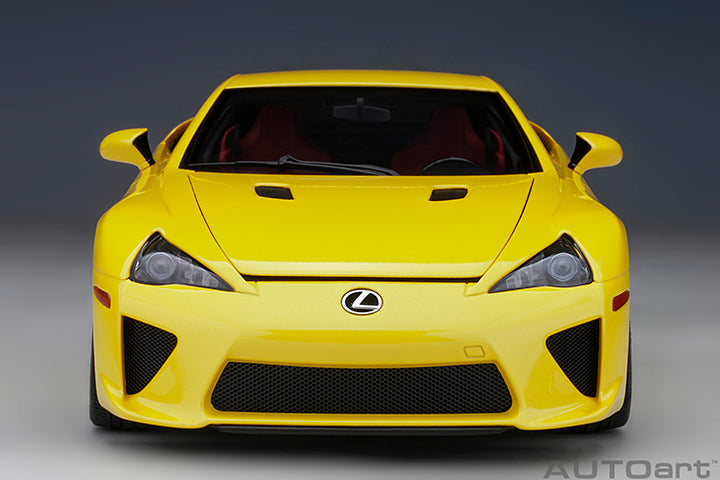 78854 LEXUS LFA (PEARL YELLOW)