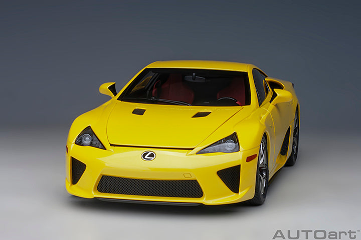 78854 LEXUS LFA (PEARL YELLOW)