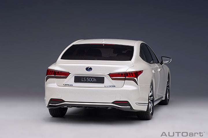 78866 LEXUS LS 500h (SONIC WHITE METALLIC/CRIMSON &amp; BLACK INTERIOR)