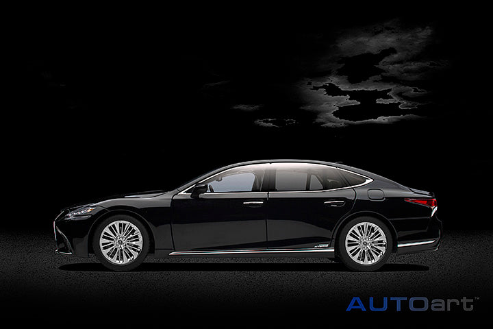 78868 LEXUS LS 500H (BLACK/BLACK INTERIOR)
