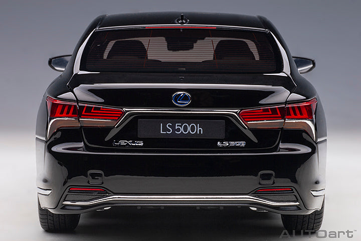 78868 LEXUS LS 500H (BLACK/BLACK INTERIOR)