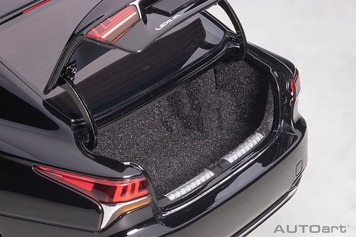 78868 LEXUS LS 500H (BLACK/BLACK INTERIOR)
