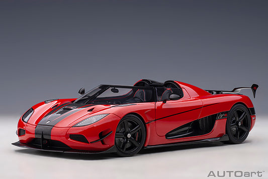 79022 KOENIGSEGG AGERA RS (CHILLI RED/CARBON BLACK/BLACK ACCENTS)