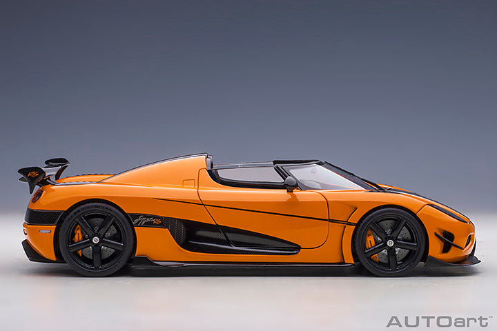 79023 KOENIGSEGG AGERA RS (CONE ORANGE/CARBON BLACK/BLACK ACCENTS)