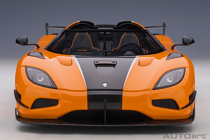 79023 KOENIGSEGG AGERA RS (CONE ORANGE/CARBON BLACK/BLACK ACCENTS)