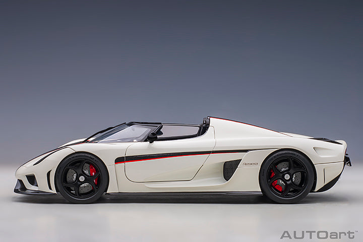 79027 KOENIGSEGG REGERA (WHITE/BLACK CARBON/RED ACCENTS)