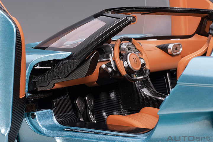 79028 KOENIGSEGG REGERA (HORIZON BLUE)