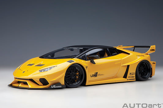 79127 LIBERTY WALK LB SILHOUETTE WORKS HURACAN GT (METALLIC YELLOW)