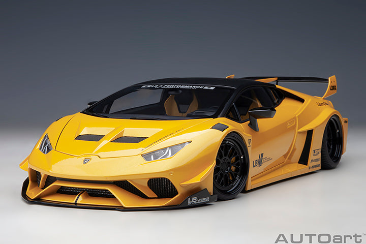 79127 LIBERTY WALK LB SILHOUETTE WORKS HURACAN GT (METALLIC YELLOW)