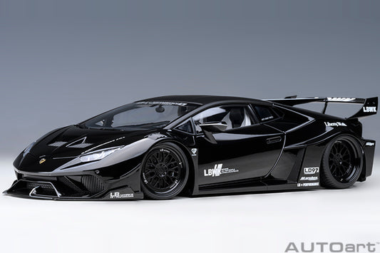 79129 LIBERTY WALK LB SILHOUETTE WORKS HURACAN GT (BLACK)