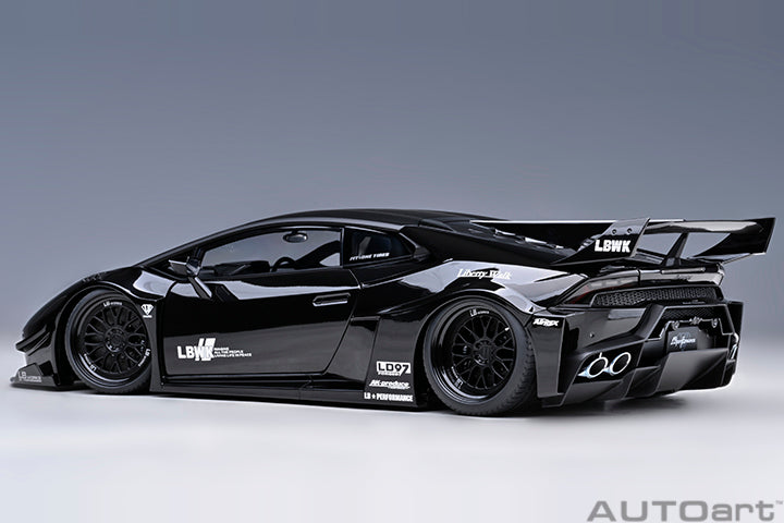 79129 LIBERTY WALK LB SILHOUETTE WORKS HURACAN GT (BLACK)