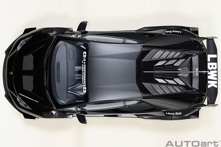 79129 LIBERTY WALK LB SILHOUETTE WORKS HURACAN GT (BLACK)