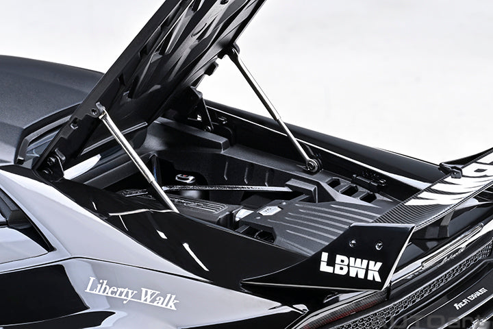 79129 LIBERTY WALK LB SILHOUETTE WORKS HURACAN GT (BLACK)