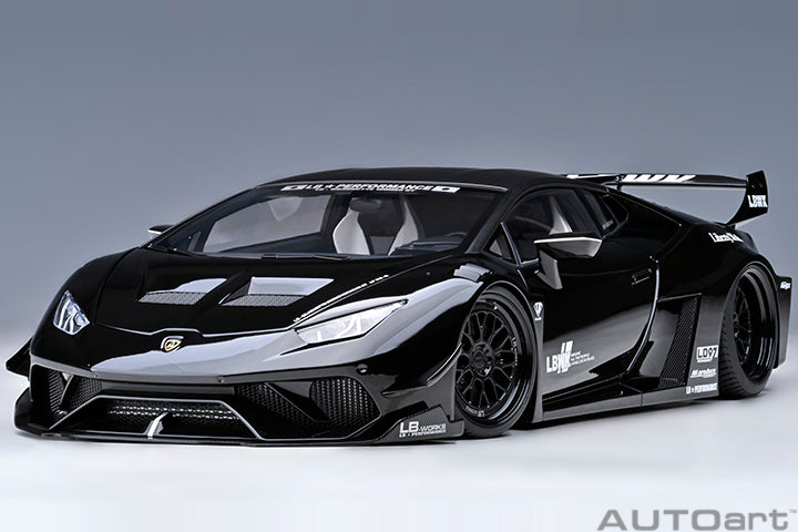 79129 LIBERTY WALK LB SILHOUETTE WORKS HURACAN GT (BLACK)