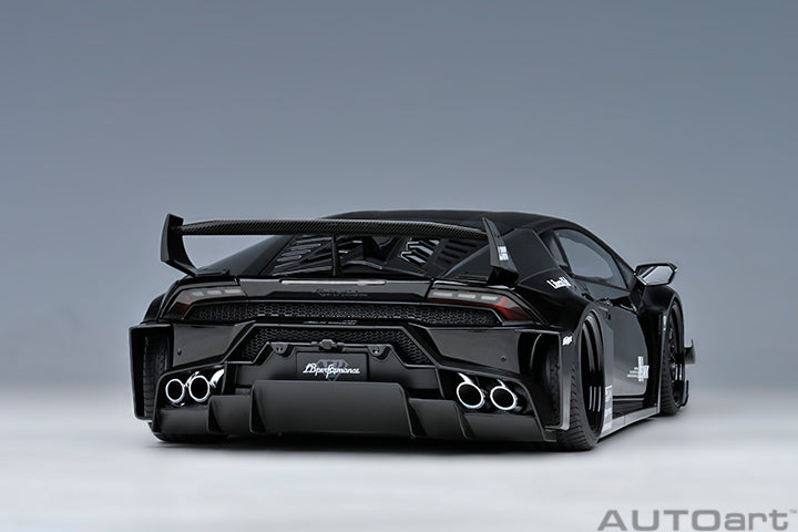 79129 LIBERTY WALK LB SILHOUETTE WORKS HURACAN GT (BLACK)