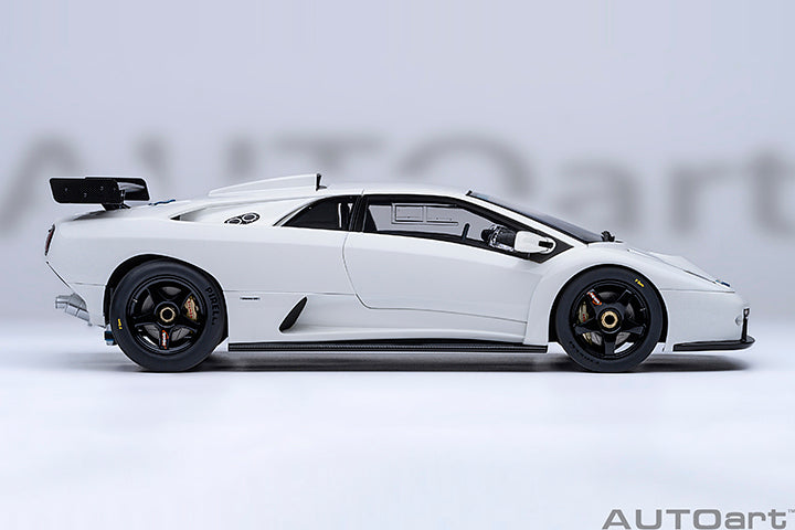 79136 LAMBORGHINI DIABLO GTR (IMPACT WHITE)