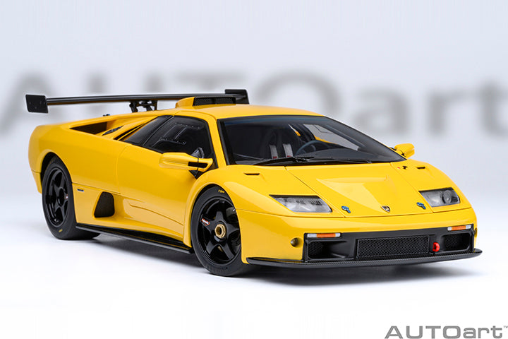 79138 LAMBORGHINI DIABLO GTR (SUPERFLY YELLOW)