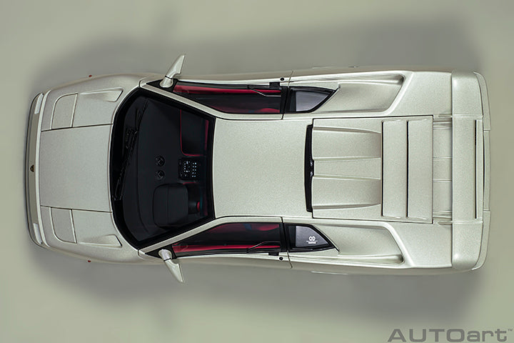 79141 LAMBORGHINI DIABLO SE30 JOTA (BALLON WHITE/PEARL WHITE)