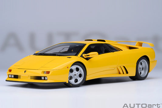 79144 LAMBORGHINI DIABLO SE30 JOTA  (SUPERFLY YELLOW)