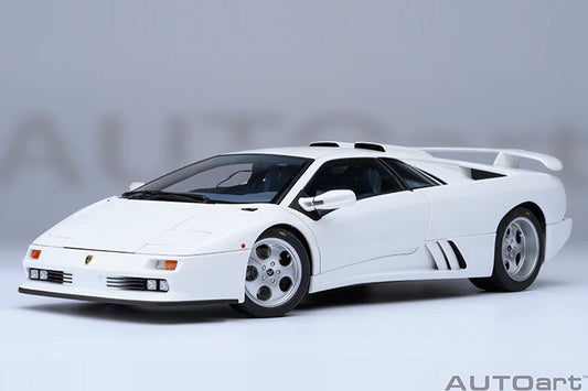79145 LAMBORGHINI DIABLO SE30 JOTA (IMPACT WHITE)