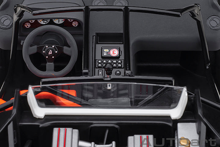 79149 LAMBORGHINI DIABLO SV-R (IMPACT WHITE)