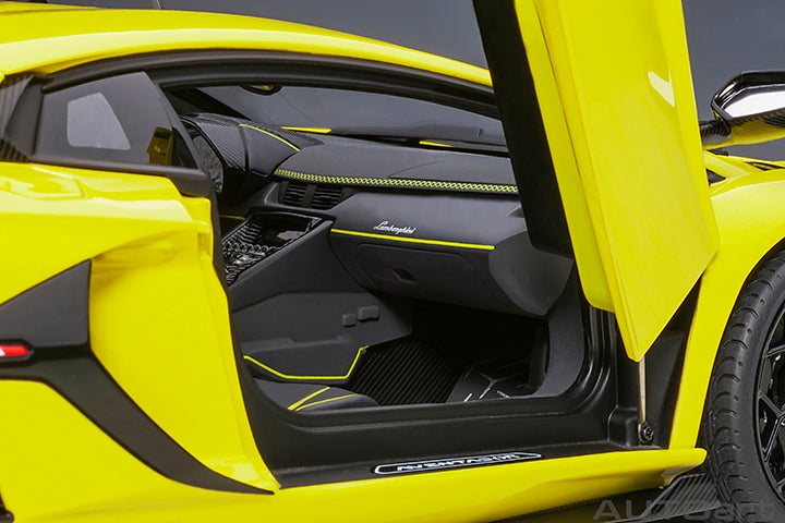 79175 LAMBORGHINI AVENTADOR SVJ (GIALLO TENERIFE/PEARL YELLOW)