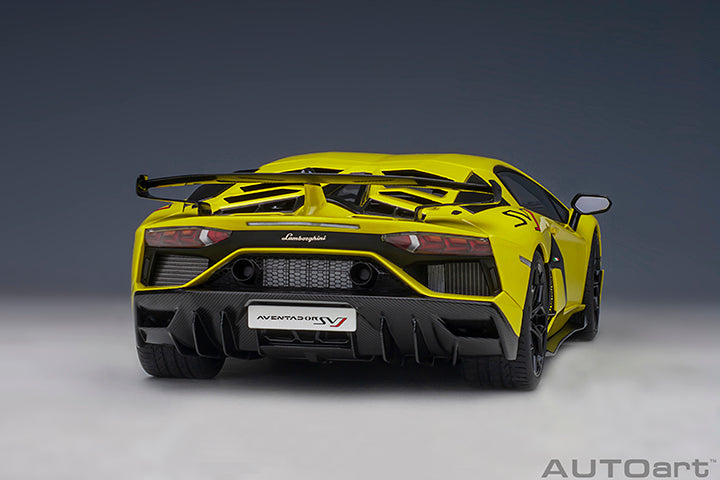 79175 LAMBORGHINI AVENTADOR SVJ (GIALLO TENERIFE/PEARL YELLOW)