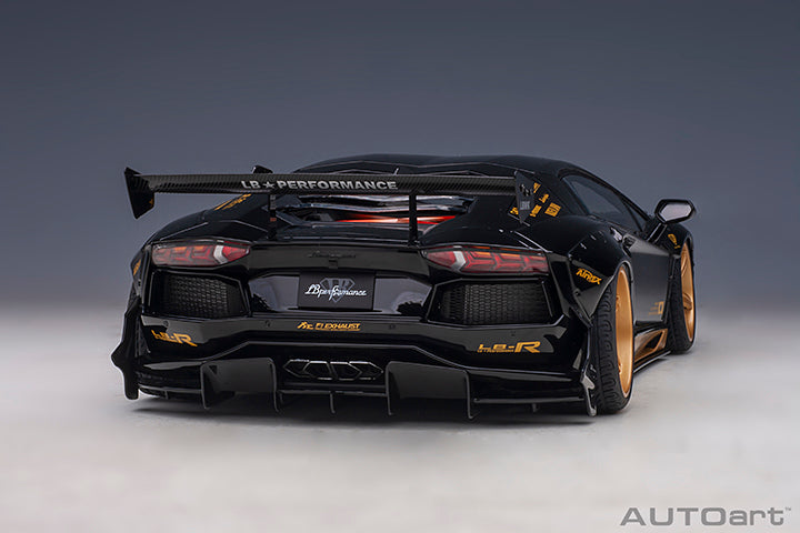 79184 LIBERTY WALK LB-WORKS LAMBORGHINI AVENTADOR LIMITED EDITION (GLOSS BLACK/GOLD ACCENTS)
