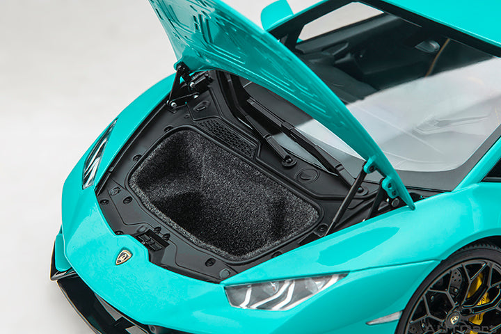 79211 LAMBORGHINI HURACAN EVO (BLU GLAUCO)
