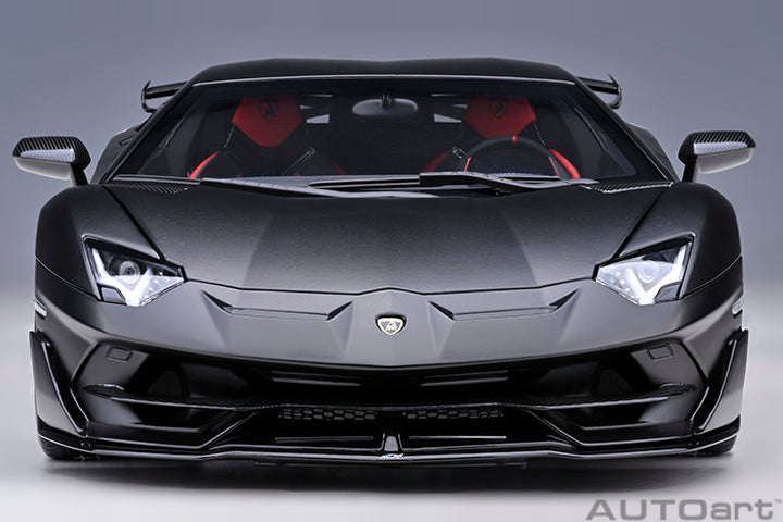 79219 LAMBORGHINI AVENTADOR SVJ (NERO NEMESIS/MATT BLACK)