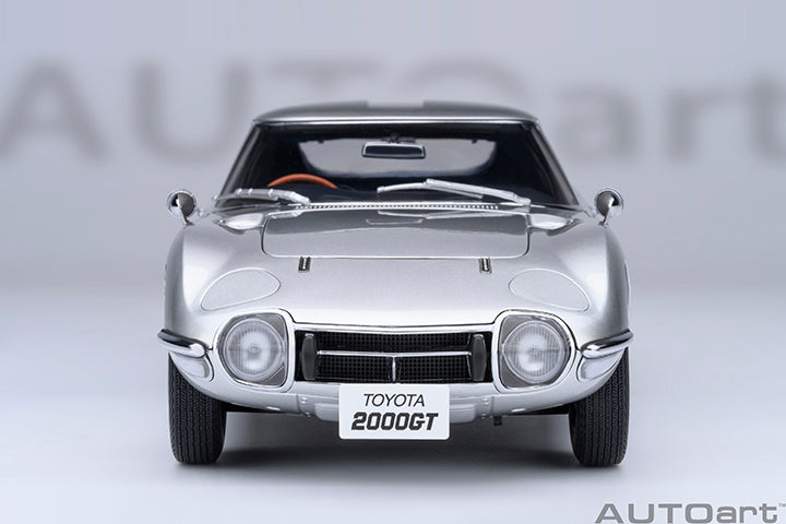 79548  TOYOTA 2000GT 1967 (SILVER)