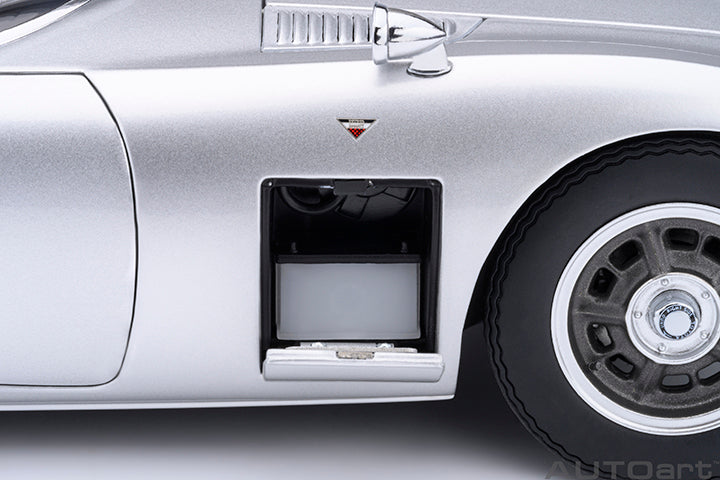 79548  TOYOTA 2000GT 1967 (SILVER)