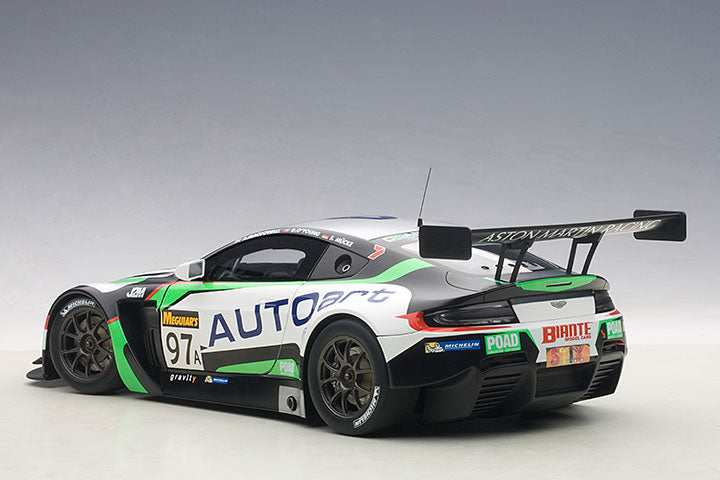 81506 ASTON MARTIN V12 VANTAGE BATHURST 12HOUR ENDURANCE RACE 2015 A.MACDOWALL/D.O'YOUNG/S.MUCKE #97