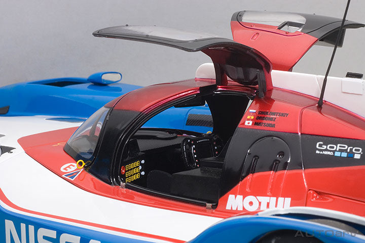 81579 NISSAN GT-R LM NISMO LEMANS 2015 T. MATSUDA, M.SHULZHITSKIY, L.ORDONEZ #21