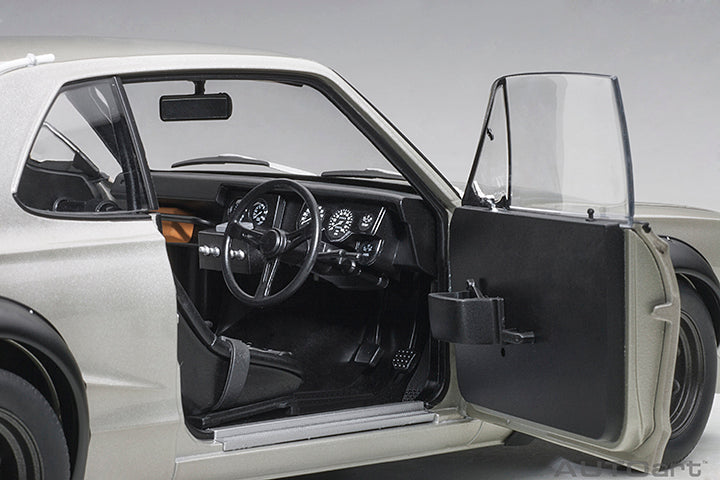 87277 NISSAN SKYLINE GT-R (KPGC-10) RACING 1972 (SILVER)